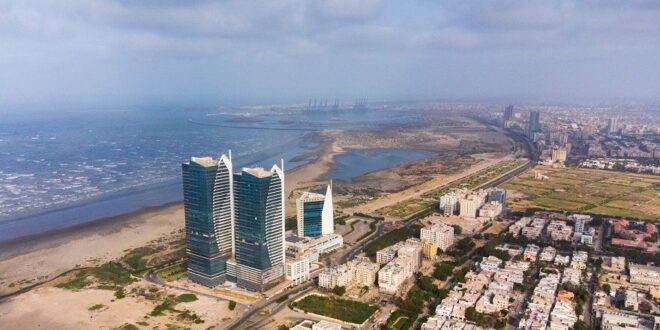Why Insignia Properties Is Gaining Attention in Karachi’s Coastal Real Estate Scene