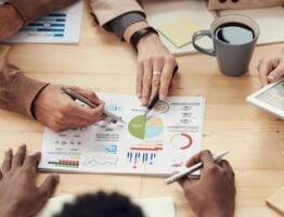The 5 Companies That Place Clients in Forbes and Major Media